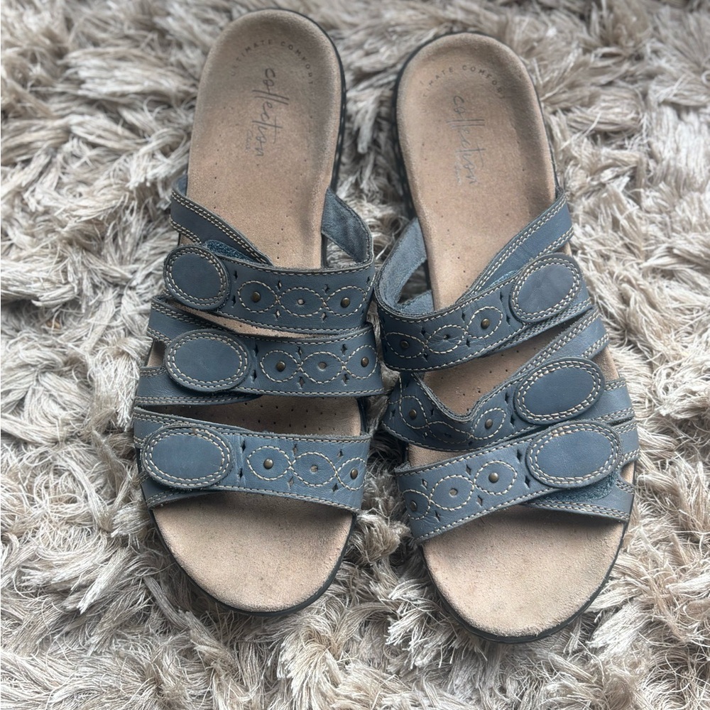 Clarks Collection Blue Leather Comfort Sandals Adjustable Straps Size 9